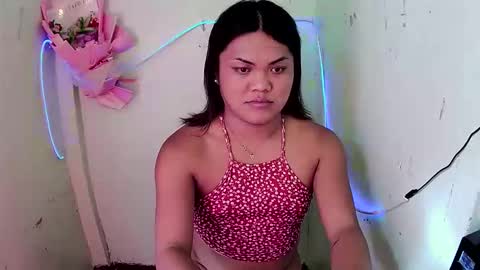 Snapshot of urhottie_bella chatting on 10/17/25, 07:00 urhottie_bella online show from 10/17/25, 07:00