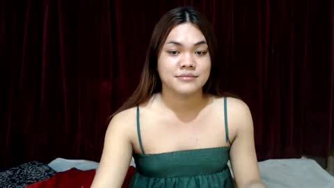 Snapshot of urhottie_bella chatting on 05/31/26, 06:10 urhottie_bella online show from 05/31/26, 06:10