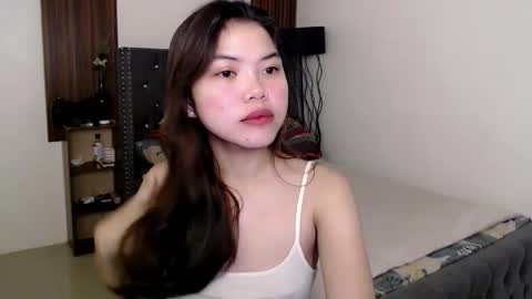 Snapshot of urhottie_melodie chatting on 10/27/25, 08:18 urhottie_melodie online show from 10/27/25, 08:18
