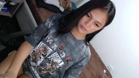 Amira online show from 03/04/25, 04:38