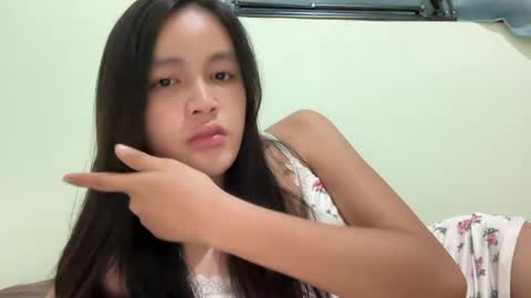 Amira online show from 05/14/26, 09:54