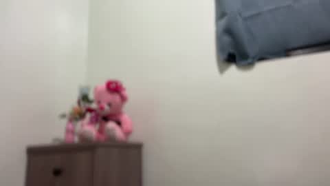 Amira online show from 06/22/26, 03:25