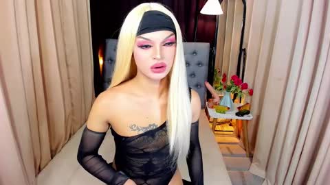 Snapshot of urladyprincessmassivecock chatting on 12/03/24, 03:11 jhaii online show from 12/03/24, 03:11