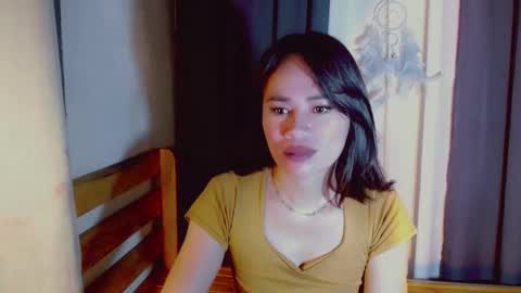 urlovely_che online show from 11/06/25, 10:10