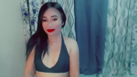 urlovely_che online show from 06/28/26, 08:20