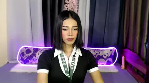 Snapshot of urlovely_jemma chatting on 04/21/26, 02:51 urlovely_jemma online show from 04/21/26, 02:51
