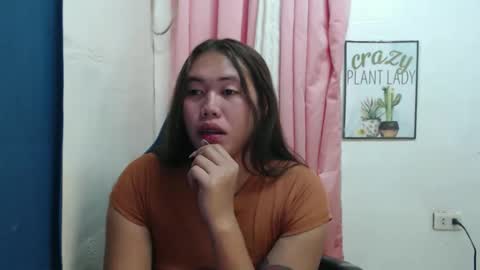 Sofie online show from 11/10/25, 08:19