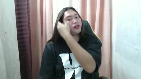 Snapshot of urlovely_sofie chatting on 03/03/26, 05:46 Sofie online show from 03/03/26, 05:46