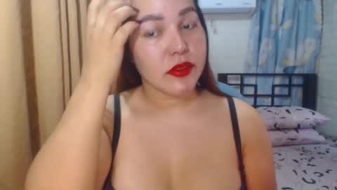 Snapshot of urlovercockxxx chatting on 05/19/26, 01:00 janah online show from 05/19/26, 01:00