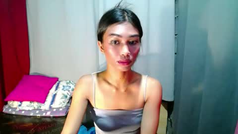 urloverjasmine_xx online show from 06/05/26, 09:48