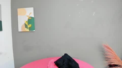 Love online show from 03/19/26, 10:03