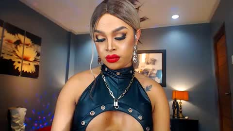 UrMajestyTyra online show from 01/20/25, 02:53