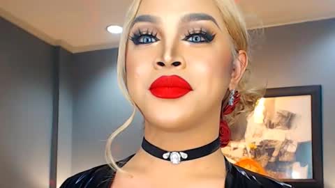 UrMajestyTyra online show from 02/13/25, 11:26