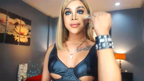 UrMajestyTyra online show from 02/22/25, 10:07