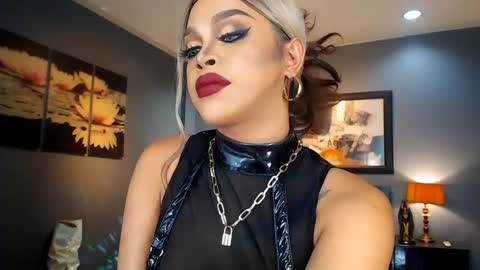 UrMajestyTyra online show from 02/27/25, 05:13