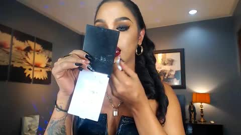 UrMajestyTyra online show from 03/01/25, 06:35