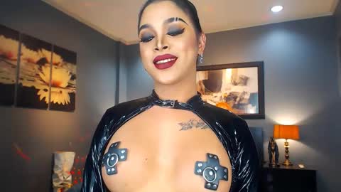 UrMajestyTyra online show from 03/02/25, 12:20