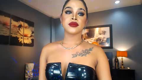 UrMajestyTyra online show from 03/02/25, 03:34