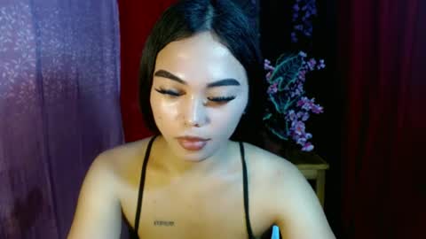 Snapshot of urpinay_girl01 chatting on 06/26/26, 06:51 Ms Ayesha online show from 06/26/26, 06:51