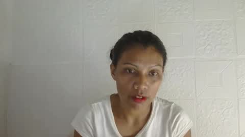 Snapshot of urpinaymorena chatting on 02/13/25, 02:34 Aleah online show from 02/13/25, 02:34