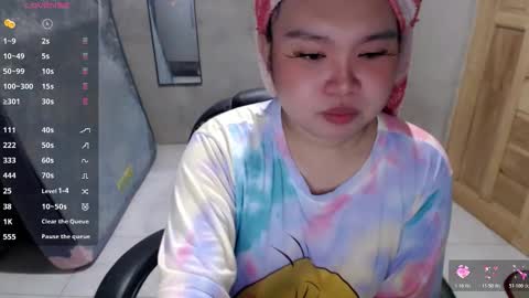 Snapshot of urpinayslutxxx chatting on 10/31/25, 09:10 Jane online show from 10/31/25, 09:10