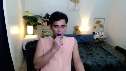 Snapshot of urpinoy_cummer chatting on 01/08/26, 12:51 urpinoy_cummer online show from 01/08/26, 12:51
