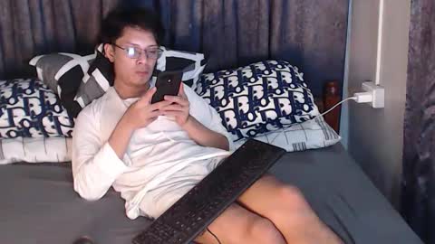 Mel online show from 10/24/25, 08:33