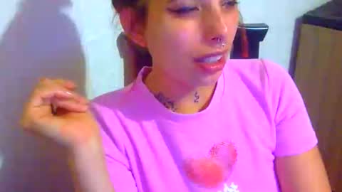 Aniie online show from 10/16/25, 08:54