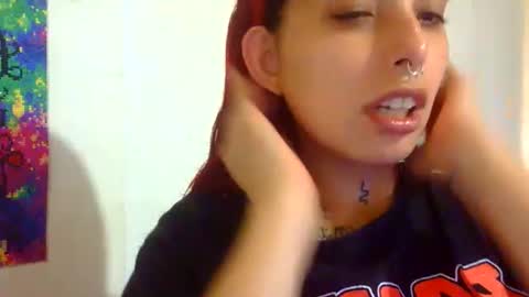 Aniie online show from 10/21/25, 07:58