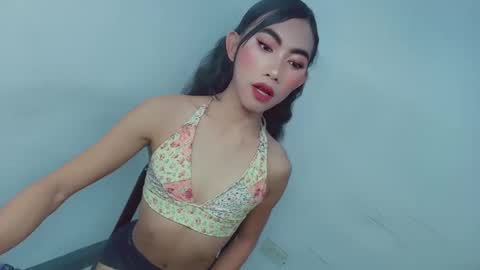 urpretty_mistake online show from 02/04/26, 11:05