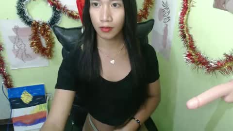 Snapshot of urprincessamara69 chatting on 12/05/24, 06:11 Amara online show from 12/05/24, 06:11