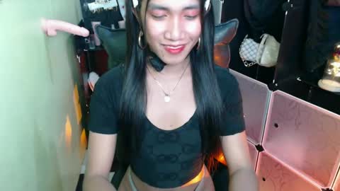 Snapshot of urprincessamara69 chatting on 12/29/24, 05:01 Amara online show from 12/29/24, 05:01