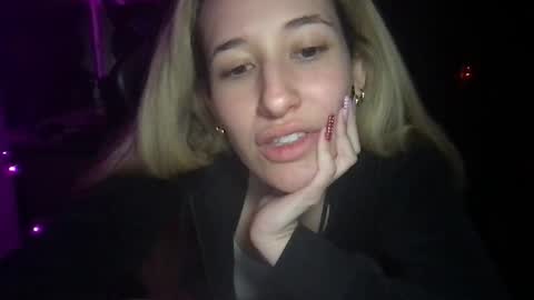 Snapshot of urprincessxox chatting on 12/23/25, 08:56 urprincessxox online show from 12/23/25, 08:56
