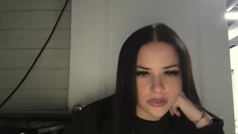 urrfavvsexyy online show from 12/05/25, 12:52