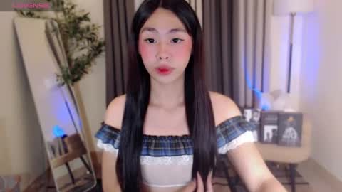 Snapshot of ursexxy_abby chatting on 06/18/26, 06:46 abby online show from 06/18/26, 06:46