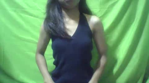 Snapshot of ursexydoll18 chatting on 01/11/25, 06:03 Darlyn room online show from 01/11/25, 06:03