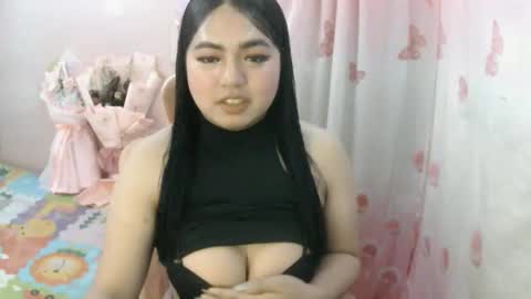 maxie online show from 11/16/25, 07:47