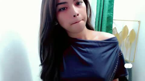 Snapshot of urslutty_jasmine chatting on 04/10/26, 07:57 jasmine online show from 04/10/26, 07:57
