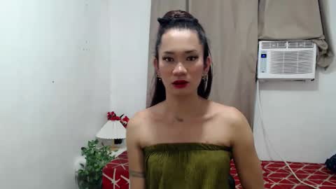 ursweet_amber7 online show from 05/10/26, 06:29