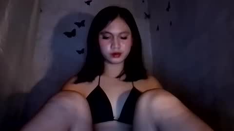 Snapshot of ursweet_athisa18 chatting on 09/15/25, 06:02 Athisa online show from 09/15/25, 06:02