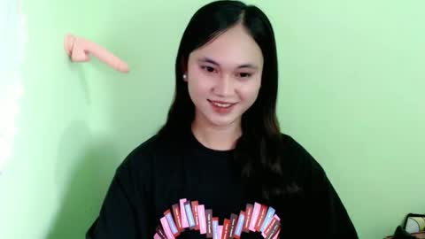 Snapshot of ursweet_athisa18 chatting on 02/16/26, 06:04 Athisa online show from 02/16/26, 06:04