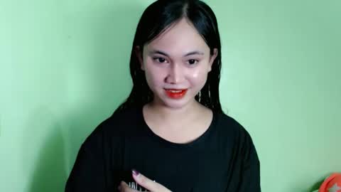 Snapshot of ursweet_athisa18 chatting on 04/25/26, 09:34 Athisa online show from 04/25/26, 09:34