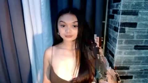 urugly_athena online show from 05/18/26, 10:32
