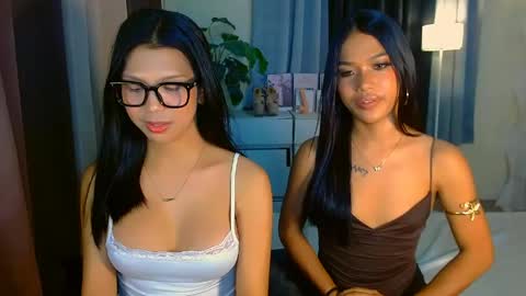 urwildest_margaret online show from 04/19/26, 06:10