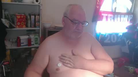 Eric online show from 01/08/25, 03:39