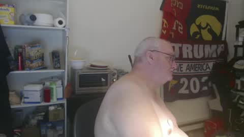 Eric online show from 01/10/25, 03:07