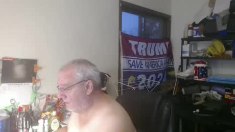 Eric online show from 10/30/25, 12:17