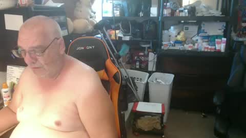 Eric online show from 06/12/26, 12:04