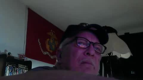 Snapshot of usmcmark63 chatting on 02/16/25, 11:16 lookin for free fun online show from 02/16/25, 11:16