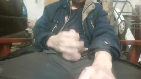 Snapshot of usr0369 chatting on 10/24/25, 02:57 usr0369 online show from 10/24/25, 02:57